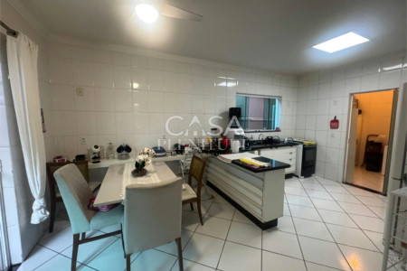 Casa em condomínio à venda com 3 suítes em Parque Residencial Villa dos Inglezes, Sorocaba, SP