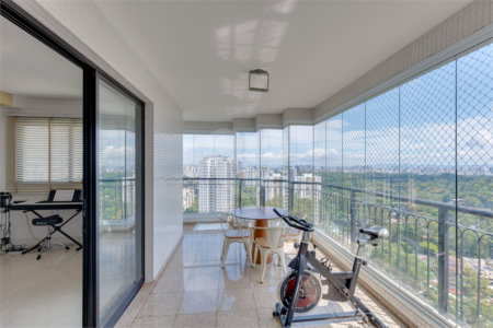Apartamento à venda com 4 suítes em Alto da Boa Vista, São Paulo, SP