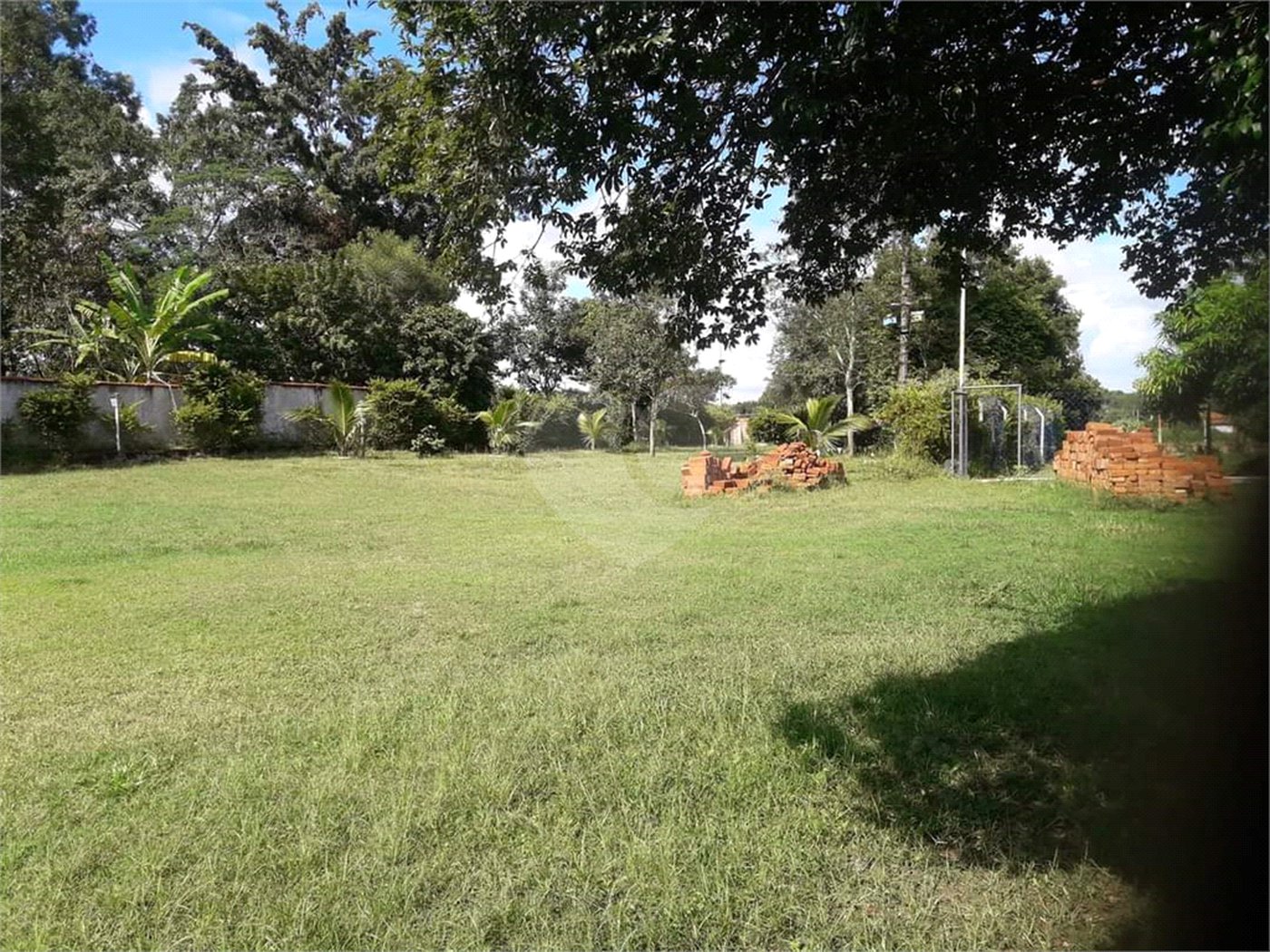 Chácara á venda com 1.250m2, em Aracê de Santo Antonio, em São Carlos.