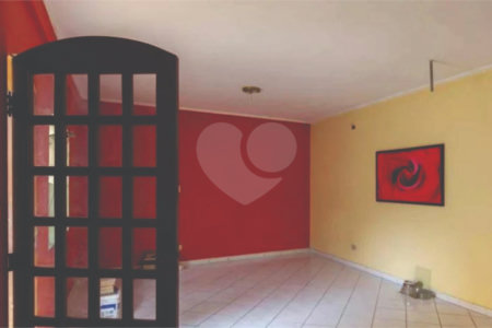 Sobrado à venda com 3 quartos, sendo 1 suíte,  em Santa Teresinha, São Paulo, SP