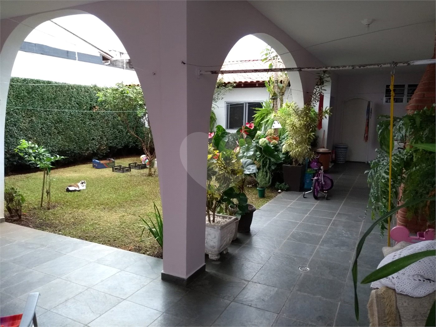 Sobrado à venda com 3 suítes em Jardim Realce, Suzano, SP