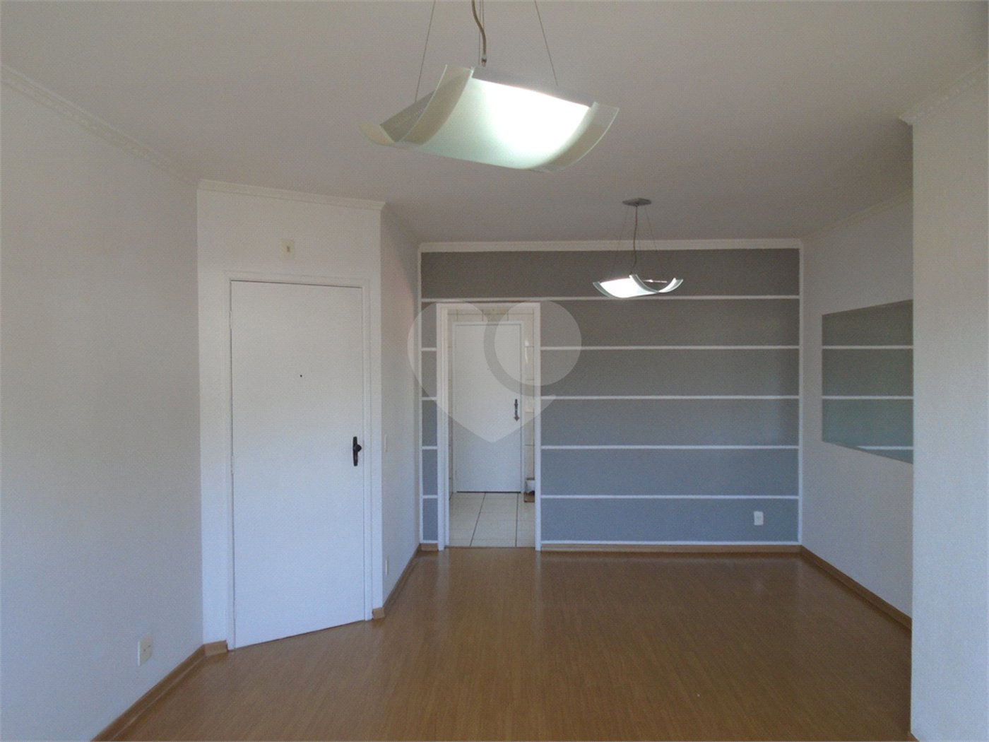 Apartamento à venda com 3 quartos, sendo 1 suíte, em Vila Oliveira, Mogi das Cruzes, SP