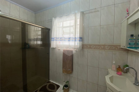 Casa Térrea à venda com 3 quartos, sendo 1 suíte, em Santa Teresinha, São Paulo, SP