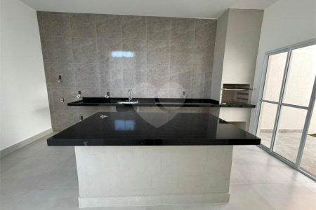 Casa à venda com 3 quartos, sendo 1 suíte, em Jardim dos Ipês, Salto, SP