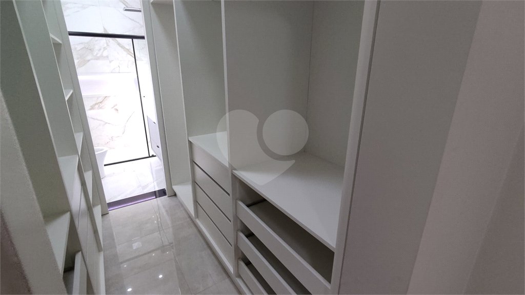 Casa à venda com 3 suítes no condomínio Residencial Viena, Indaiatuba - SP