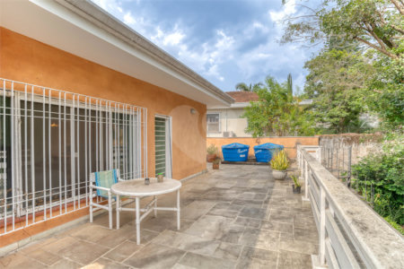 Casa à venda ou para alugar com 3 quartos, sendo 1 suíte,  em Brooklin Velho, São Paulo, SP