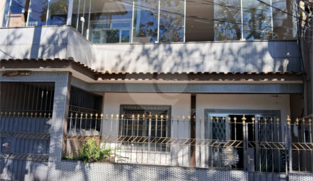 Casa à venda com 4 quartos, sendo 2 suítes,  em Campo Grande, Rio de Janeiro, RJ