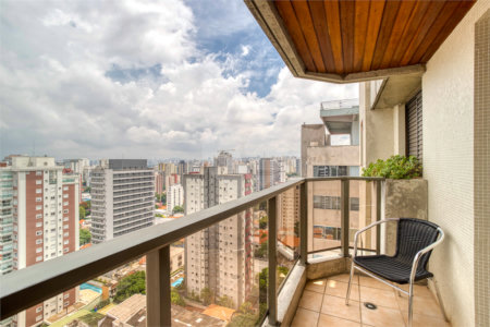 Cobertura à venda com 4 quartos, sendo 1 suíte,  em Vila Clementino, São Paulo, SP