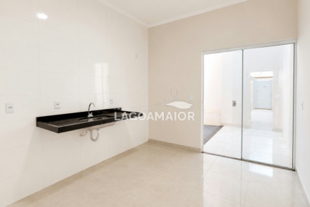 Casa à venda com 2 quartos em Jardim dos Ipes, Três Lagoas, MS