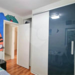 Casa à venda com 3 quartos, sendo 2 suítes, no condomínio Floradas da Serra, São Paulo - SP