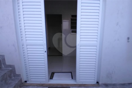 Sobrado à venda com 5 quartos, sendo 1 suíte, em Vila Maria Alta, São Paulo, SP