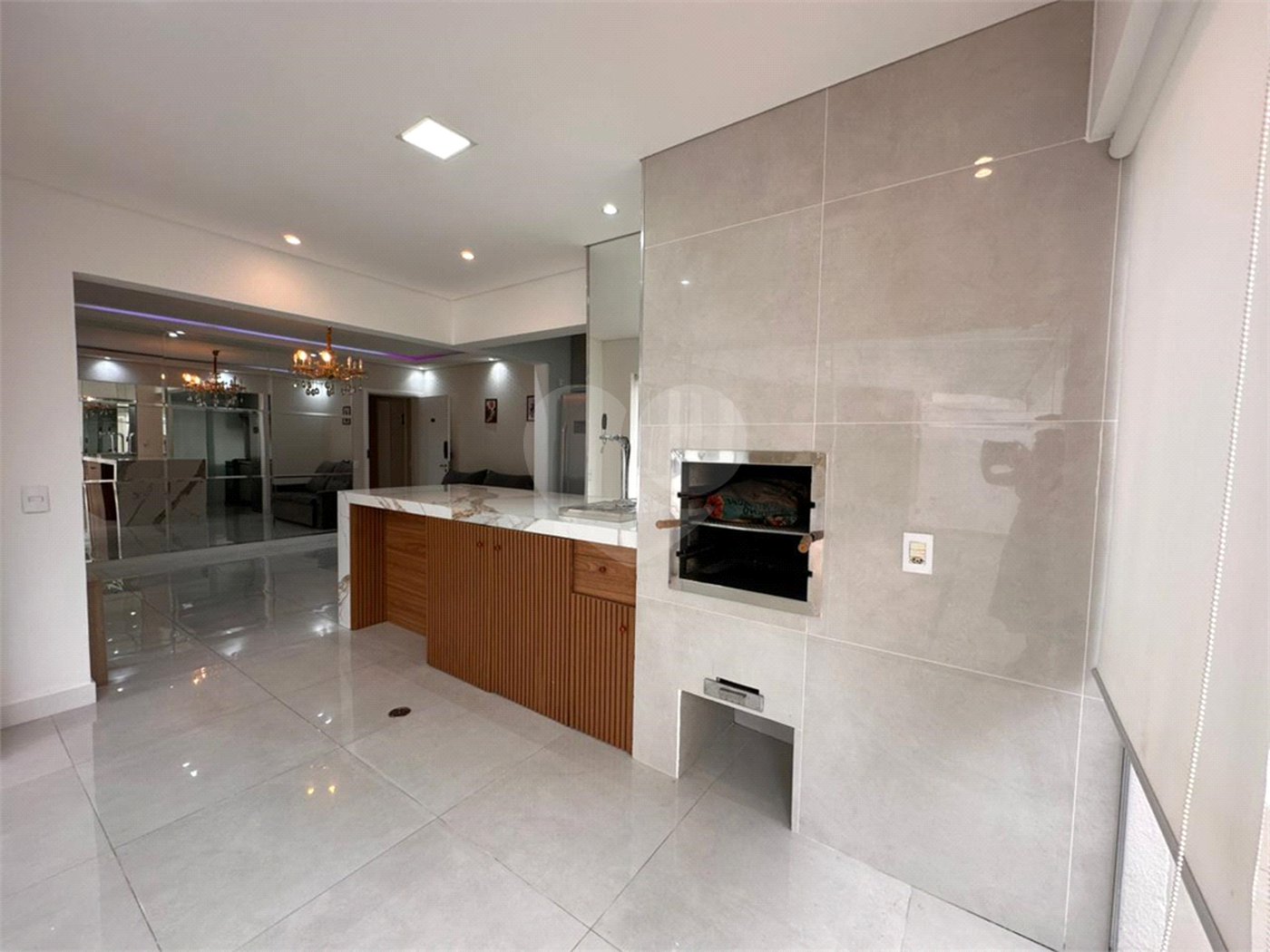 Apartamento à venda ou para alugar com 2 quartos, sendo 1 suíte,  em Jardim Flórida, Jundiaí, SP