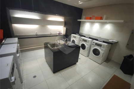 Apartamento à venda com 1 suíte em Vila Cordeiro, São Paulo, SP
