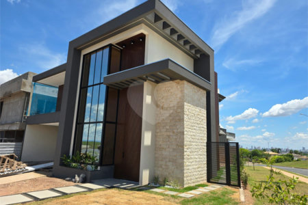 Casa à venda com 3 suítes no condomínio Brisas, Cuiabá - MT