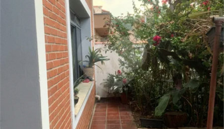 Casa Térrea à venda com 4 quartos, sendo 1 suíte,  em Nova Caieiras, Caieiras, SP