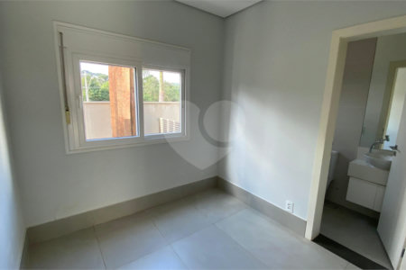 Casa à venda com 4 suítes no condomínio Portal Horizonte, Bragança Paulista - SP