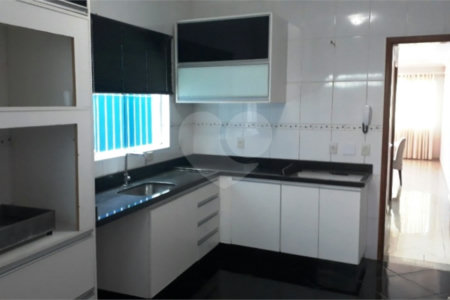 Casa à venda com 3 suítes em Parada Inglesa, São Paulo, SP