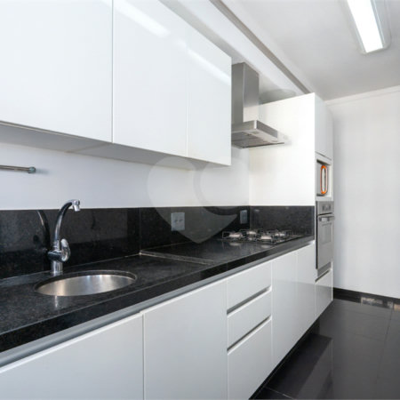 Apartamento à venda com 2 suítes em Brooklin, São Paulo, SP