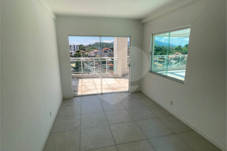 Apartamento à venda com 3 quartos, sendo 1 suíte, em Campo Grande, Rio de Janeiro, RJ