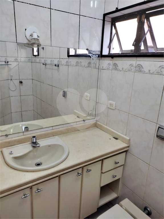 Sobrado à venda com 3 quartos, sendo 1 suíte,  em Vila Medeiros, São Paulo, SP
