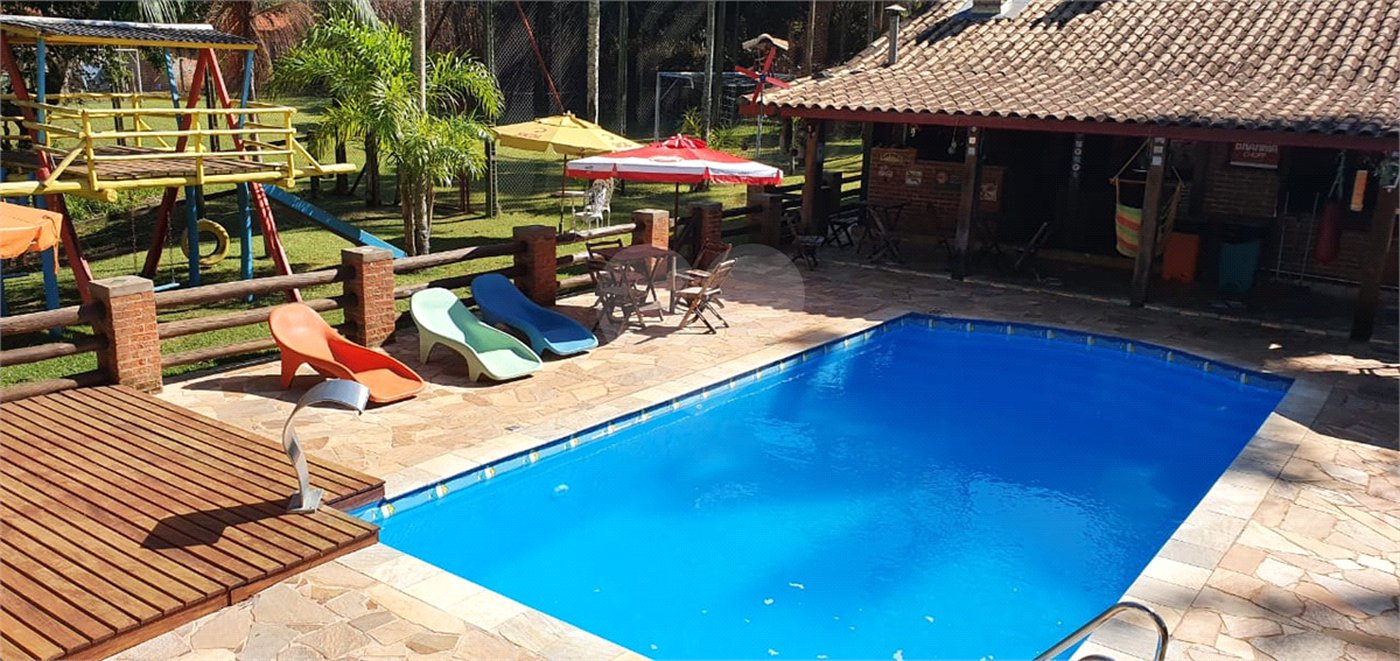 Chácara à venda com 2 quartos, sendo 1 suíte, em Vale San Fernando, Itapetininga, SP