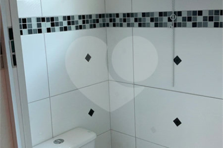 Casa Térrea à venda com 3 quartos no Centro, Poá, SP