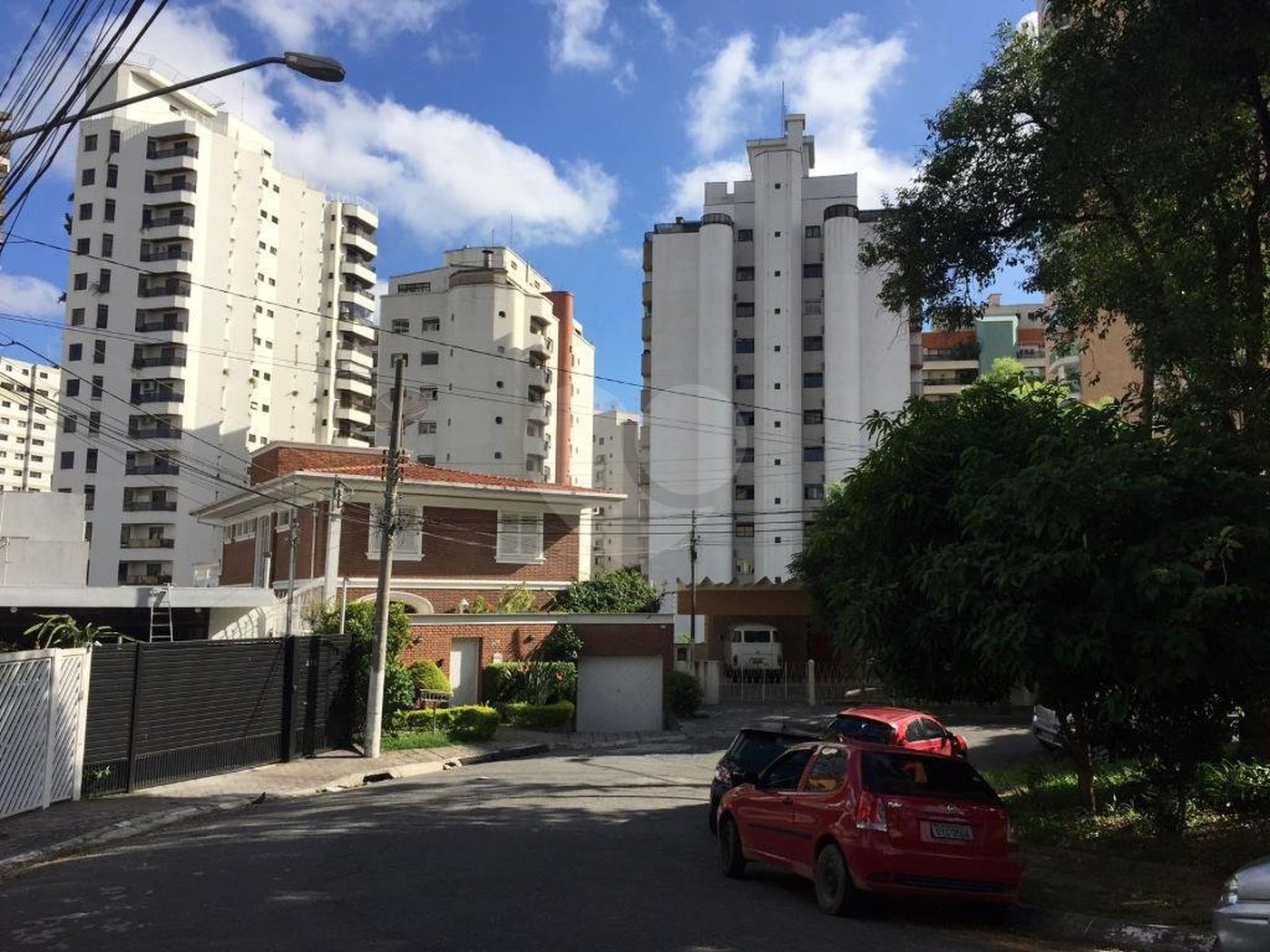 Casa à venda com 3 quartos, sendo 1 suíte, em Santana, São Paulo, SP