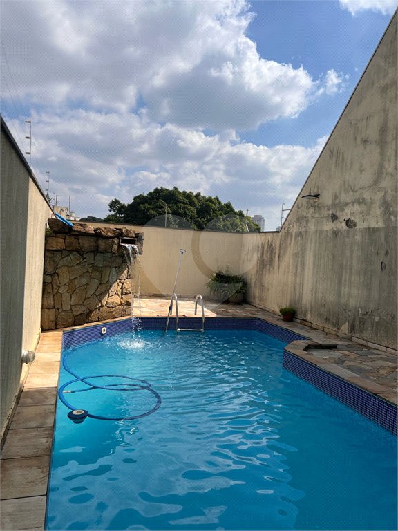 Sobrado à venda com 3 suítes em Vila Regente Feijó, São Paulo, SP