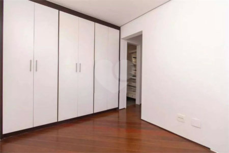 Cobertura à venda ou para alugar com 3 quartos, sendo 1 suíte,  em Vila Clementino, São Paulo, SP