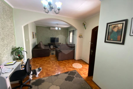 Casa térrea para venda, na Vila Marcelino.