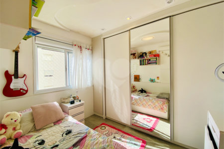 Apartamento à venda com 3 quartos, sendo 1 suíte, no Centro, São Bernardo do Campo, SP