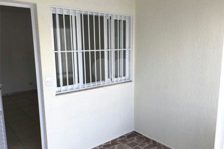 Casa Térrea à venda com 2 quartos no condomínio Dona Amélia Vieira Pita, São Paulo - SP