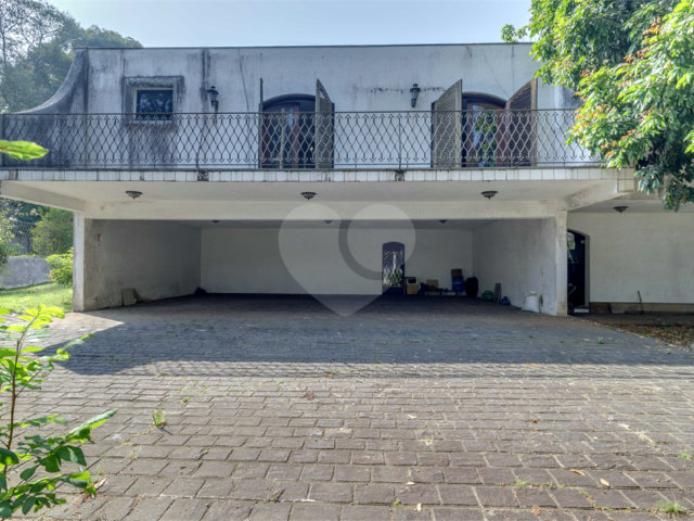 Casa à venda com 4 suítes no condomínio Chácara Flora, São Paulo - SP