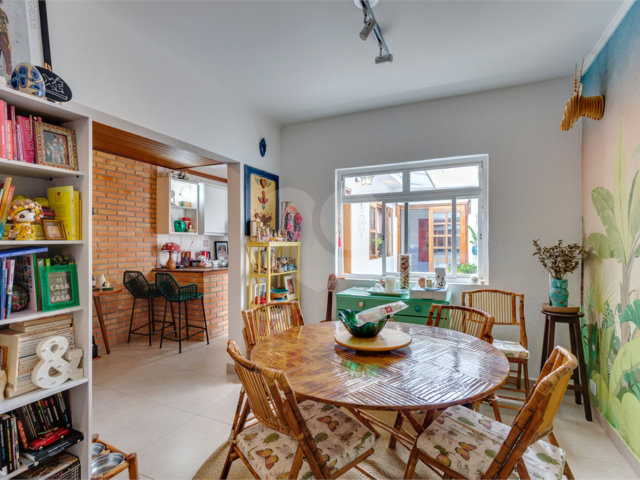 Casa de Vila à venda com 3 quartos em Alto da Boa Vista, São Paulo, SP