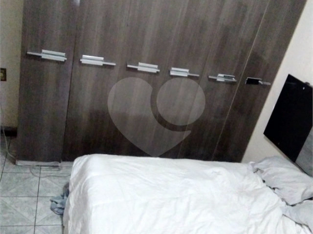 Sobrado à venda com 6 quartos, sendo 1 suíte,  em Vila Maria Alta, São Paulo, SP