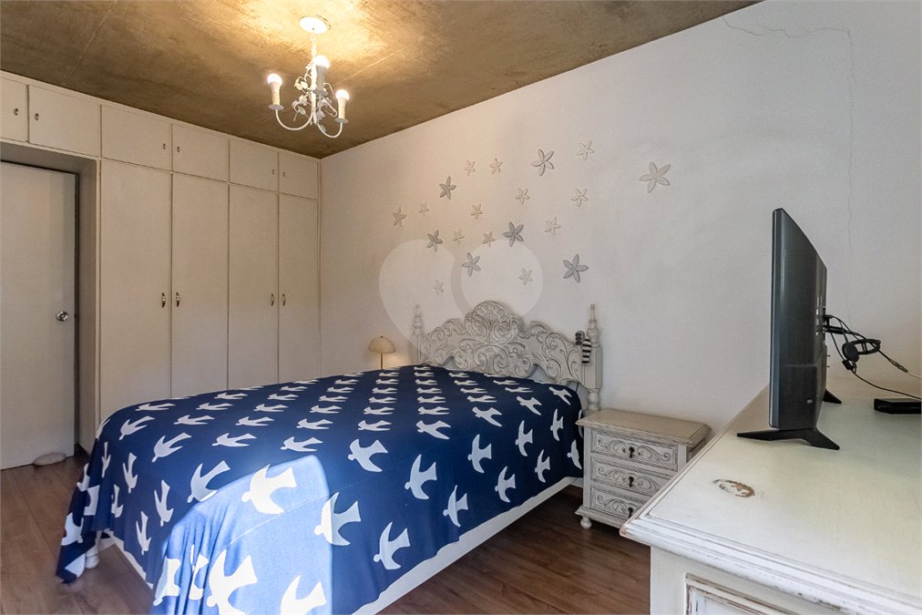 Sobrado à venda com 3 quartos, sendo 1 suíte, em Jardim Prudência, São Paulo, SP