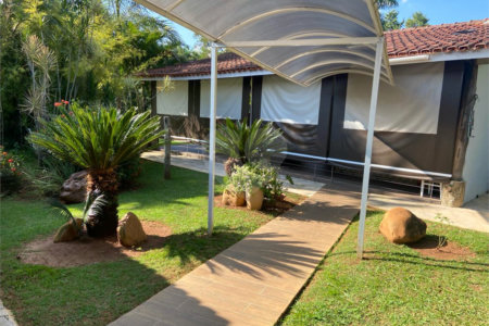 Casa à venda com 3 quartos, sendo 1 suíte,  no Centro, Araçoiaba da Serra, SP