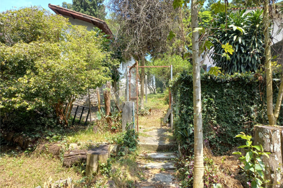 Terreno à venda com 2 quartos, sendo 1 suíte, em Jardim Floresta, São Paulo, SP
