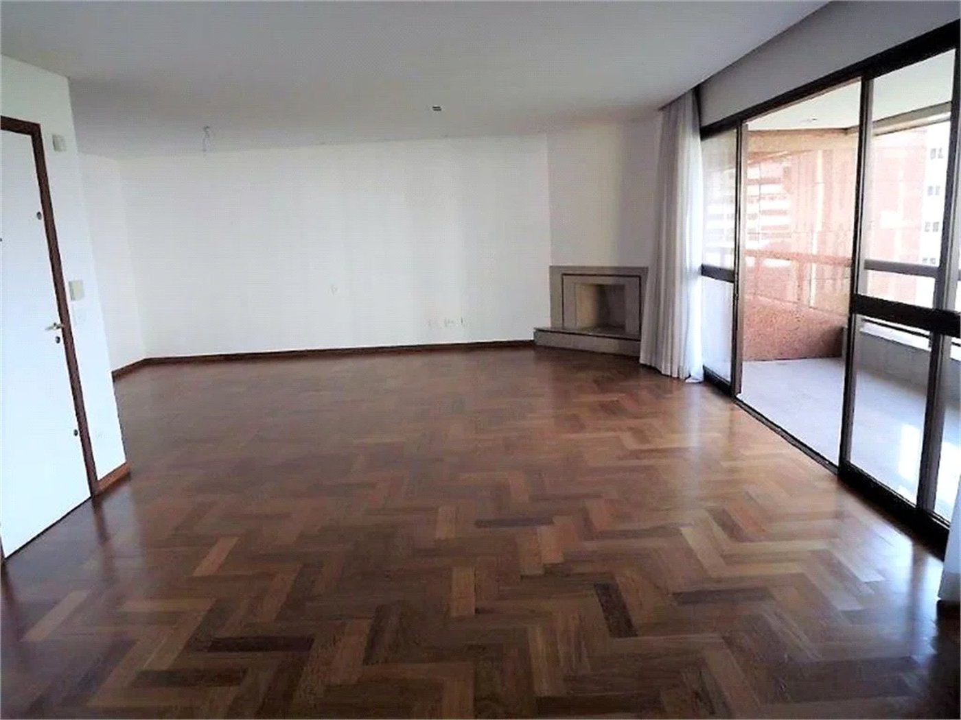 Apartamento à venda com 4 suítes em Vila Suzana, São Paulo, SP