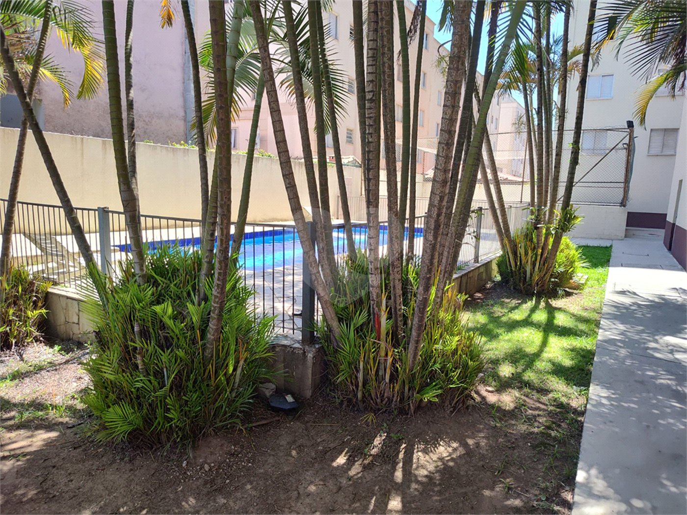 Apartamento à venda com 3 quartos, sendo 1 suíte, em Jardim Lincoln, Suzano, SP