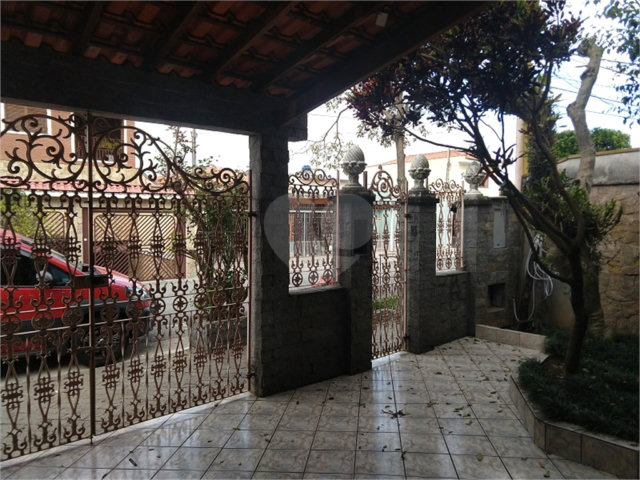 Sobrado à venda com 3 quartos em Tremembé, São Paulo, SP