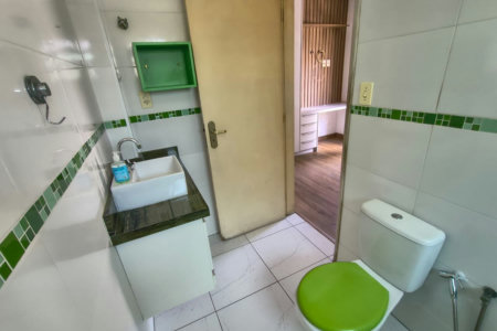 Apartamento com 4 dormitórios à venda, 126 m² por R$ 550.000,00 - Centro - São Vicente/SP