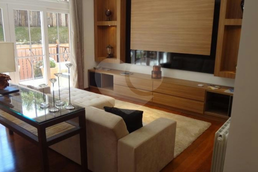 Duplex à venda com 6 suítes no Centro, Campos do Jordão, SP