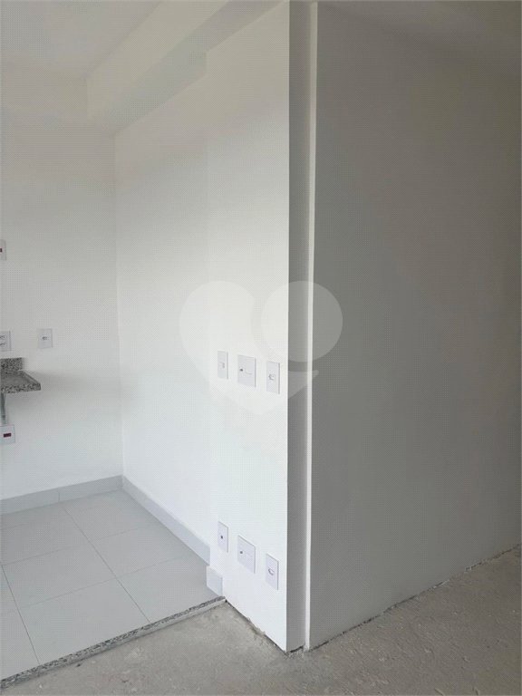Apartamento à venda com 3 quartos, sendo 1 suíte,  em Barueri, Barueri, SP