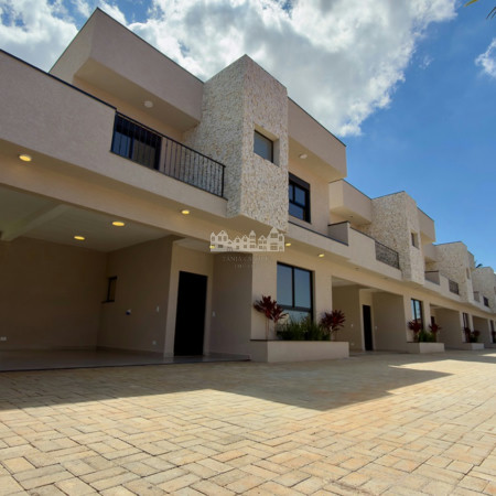 Casa à venda com 3 suítes no condomínio Celina Residencial, Atibaia - SP