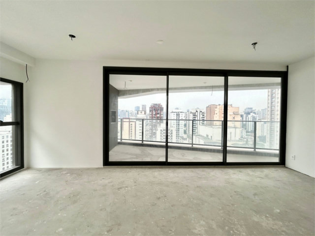 Apartamento à venda com 3 suítes em Vila Olímpia, São Paulo, SP