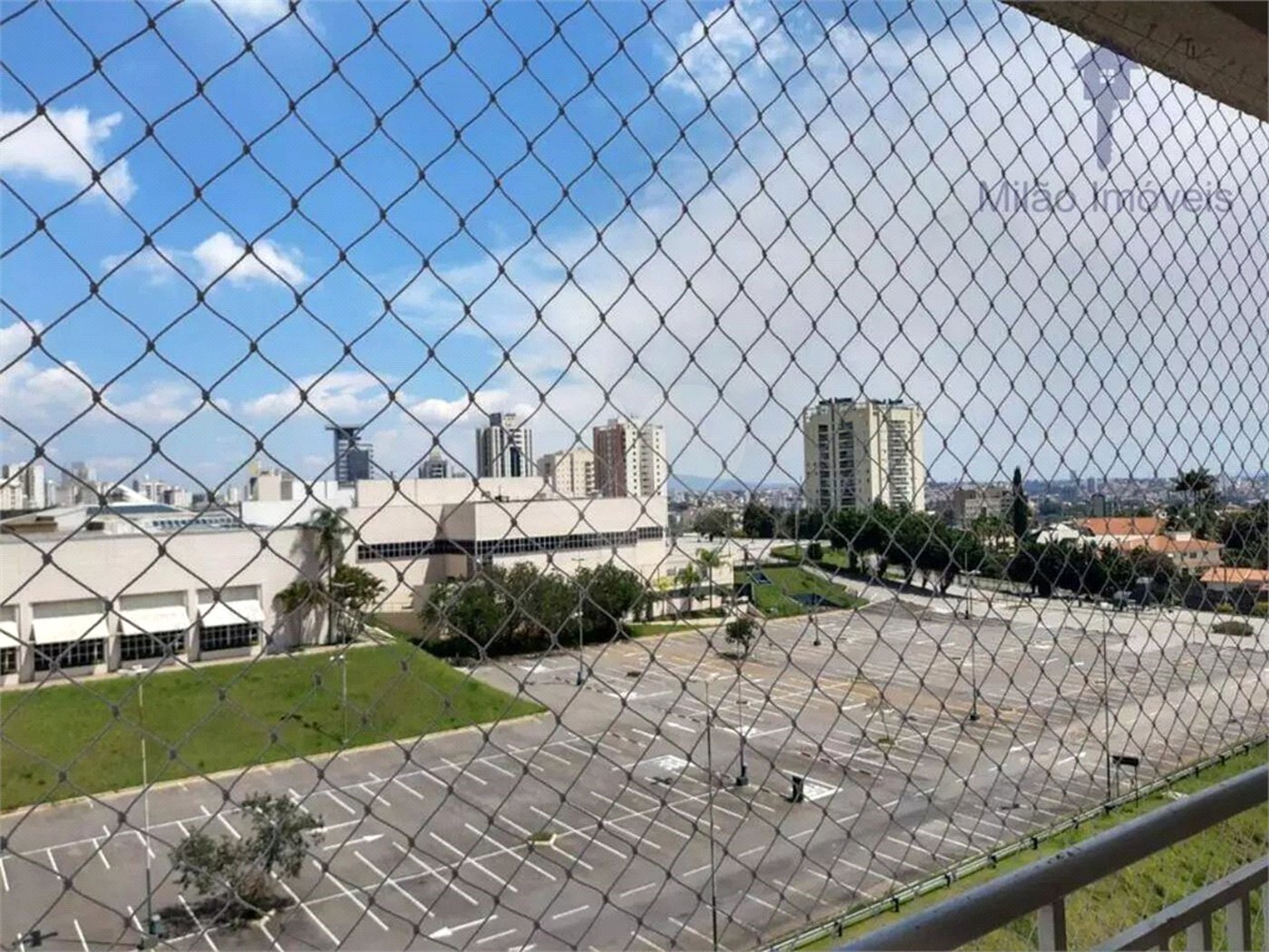 Apartamento à venda com 2 quartos, sendo 1 suíte, em Jardim Maria José, Votorantim, SP