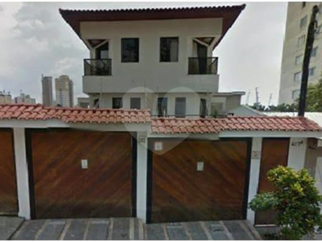 Sobrado à venda com 6 quartos, sendo 2 suítes,  em Santana, São Paulo, SP