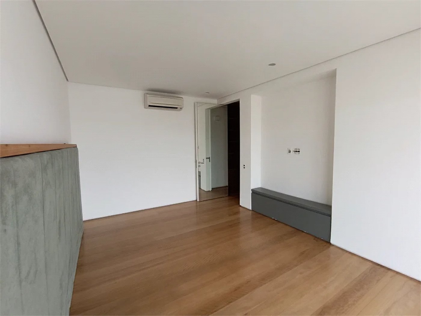 Apartamento à venda ou para alugar com 3 suítes em Pinheiros, São Paulo, SP