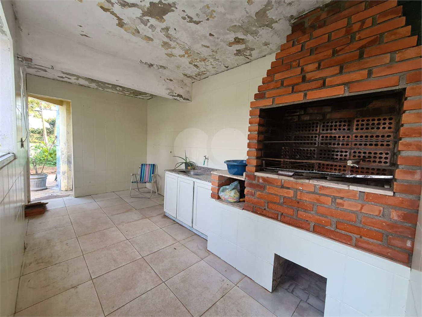 Casa à venda com 3 quartos, sendo 1 suíte, no Centro, Araçoiaba da Serra, SP